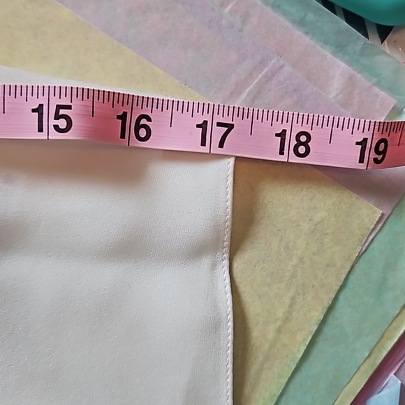 Vince White Sleeveless Top - Picture 13 of 13